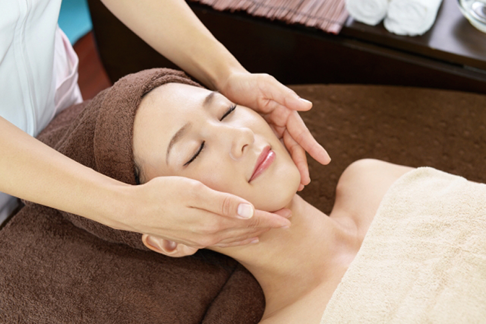 フェイシャルエステ